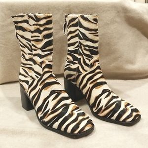 Intentionally calf hair boot NWOT